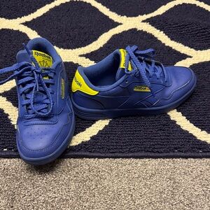 Reebok Women’s Classic Sneakers in Navy and Yellow